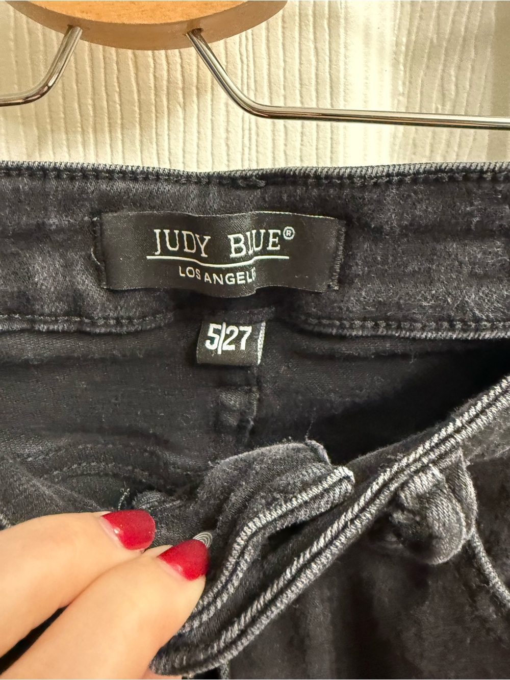 Judy Blue Black Skinny Jeans - Picture 3 of 5